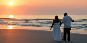 Myrtle Beach Photographers at the Beach shoot a beautiful Myrtle Beach sunrise wedding